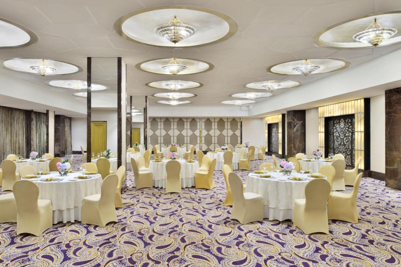 The St. Regis Mumbai Hotell Eksteriør bilde The ballroom