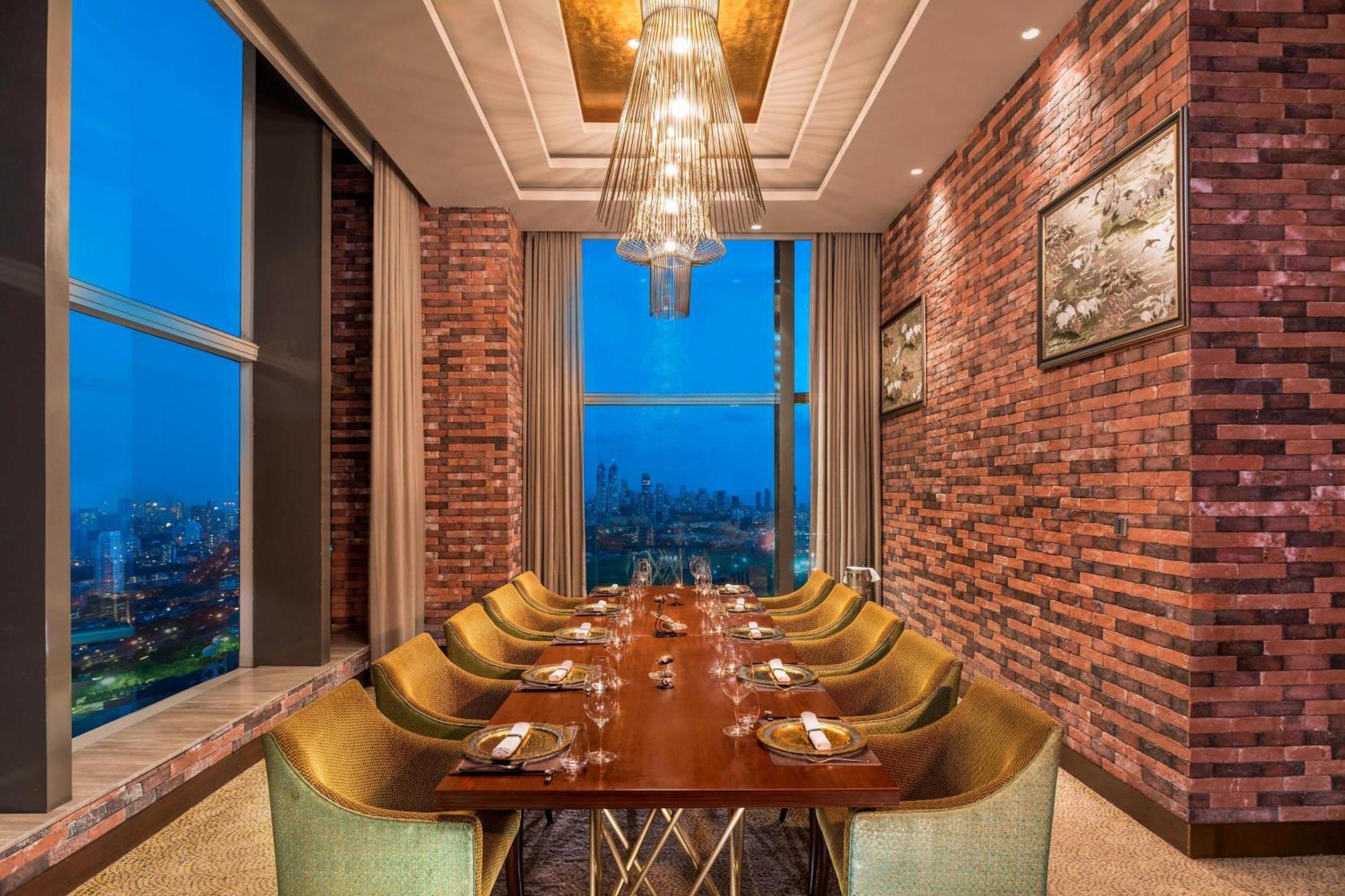 The St. Regis Mumbai Hotell Eksteriør bilde The Private Dining Room at the restaurant